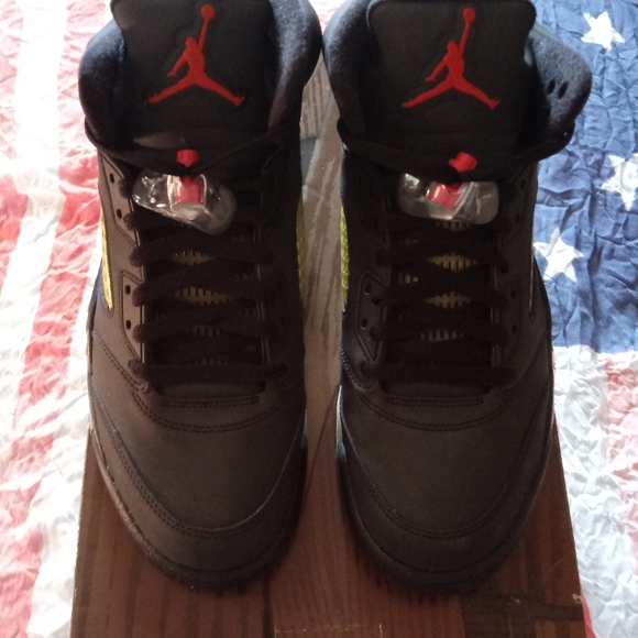 JORDAN RETRO 5 DMP RAGING BULL PACK - Picture 3 of 8